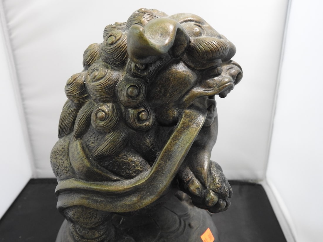 Pair of Faux Bronze Chinese Foo Dog Guardian Lion Figures - 7