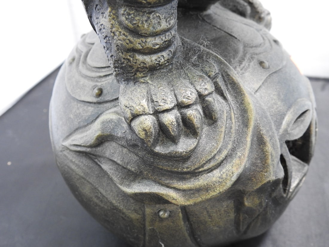 Pair of Faux Bronze Chinese Foo Dog Guardian Lion Figures - 8