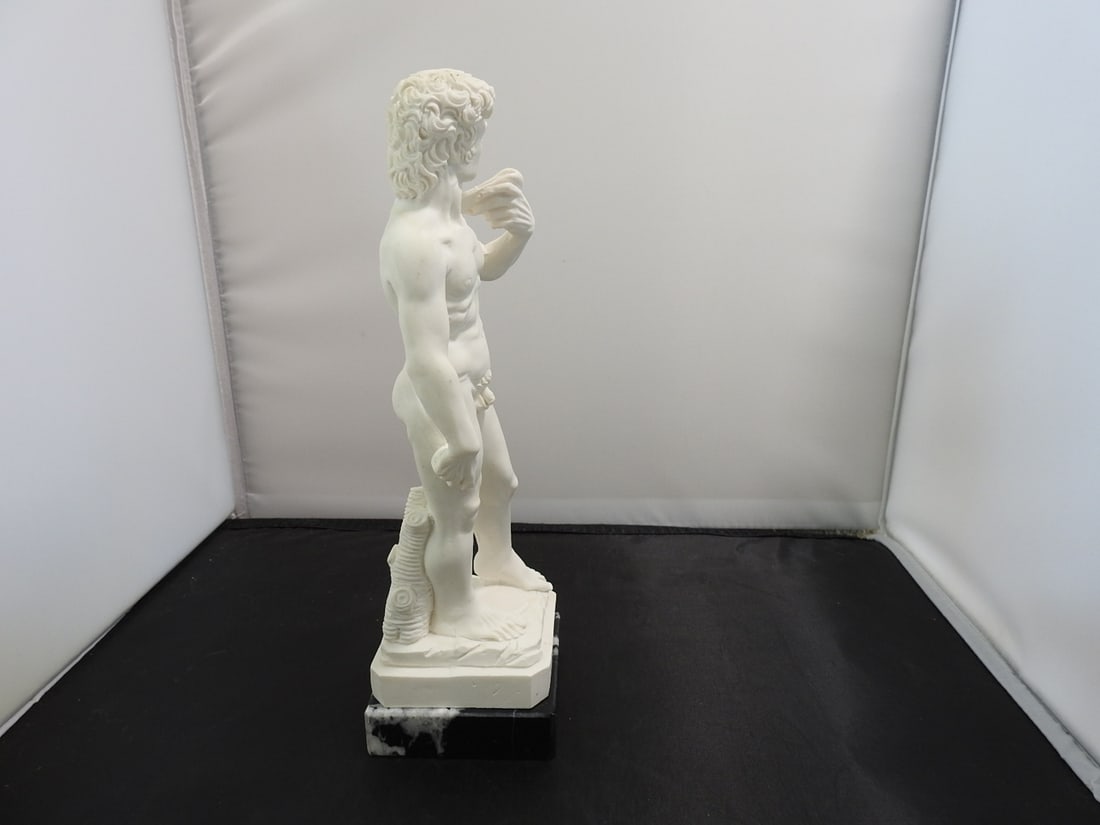 Classical David Resin Statue on Black Marble Base - 4