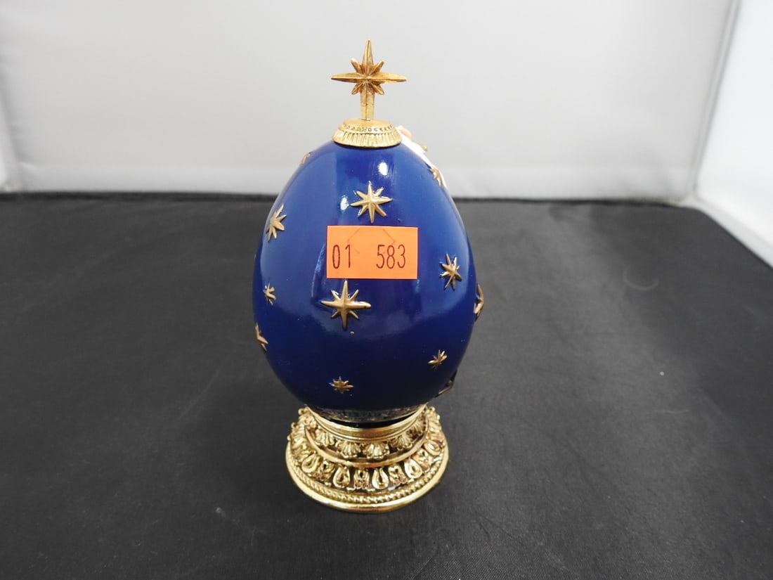 House of Faberge Holy Family Egg Figurine - 2