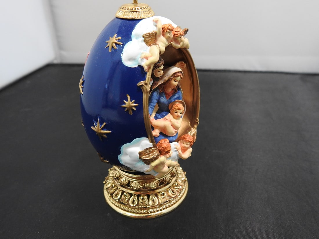 House of Faberge Holy Family Egg Figurine - 3