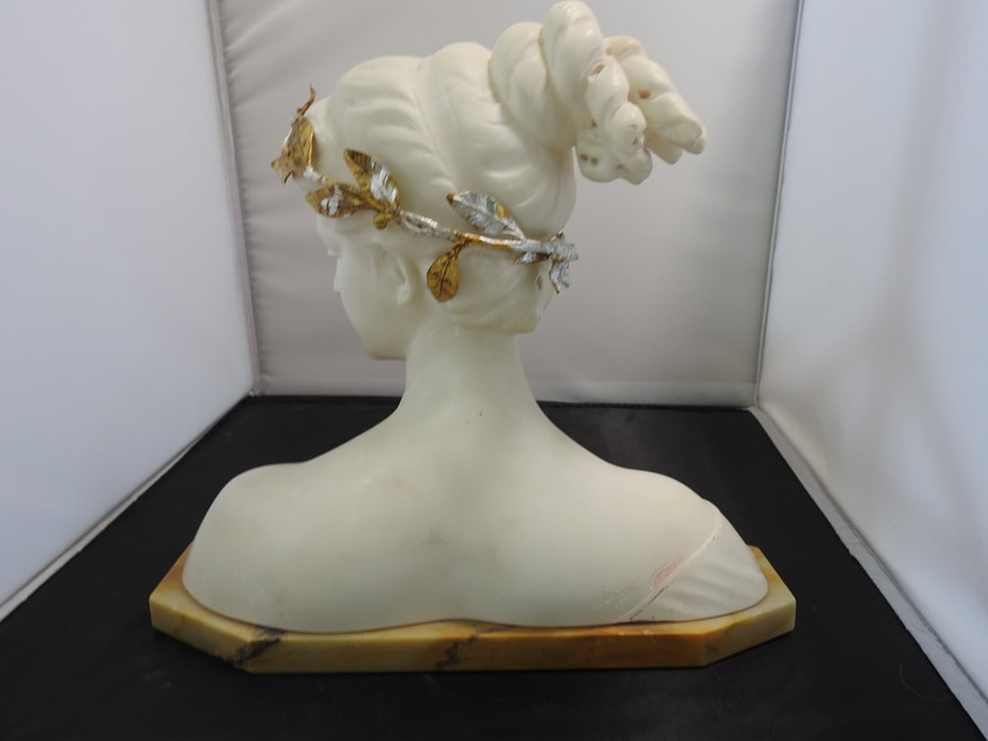 Poesie Marble Bust with Gilt Metal Wreath - 2