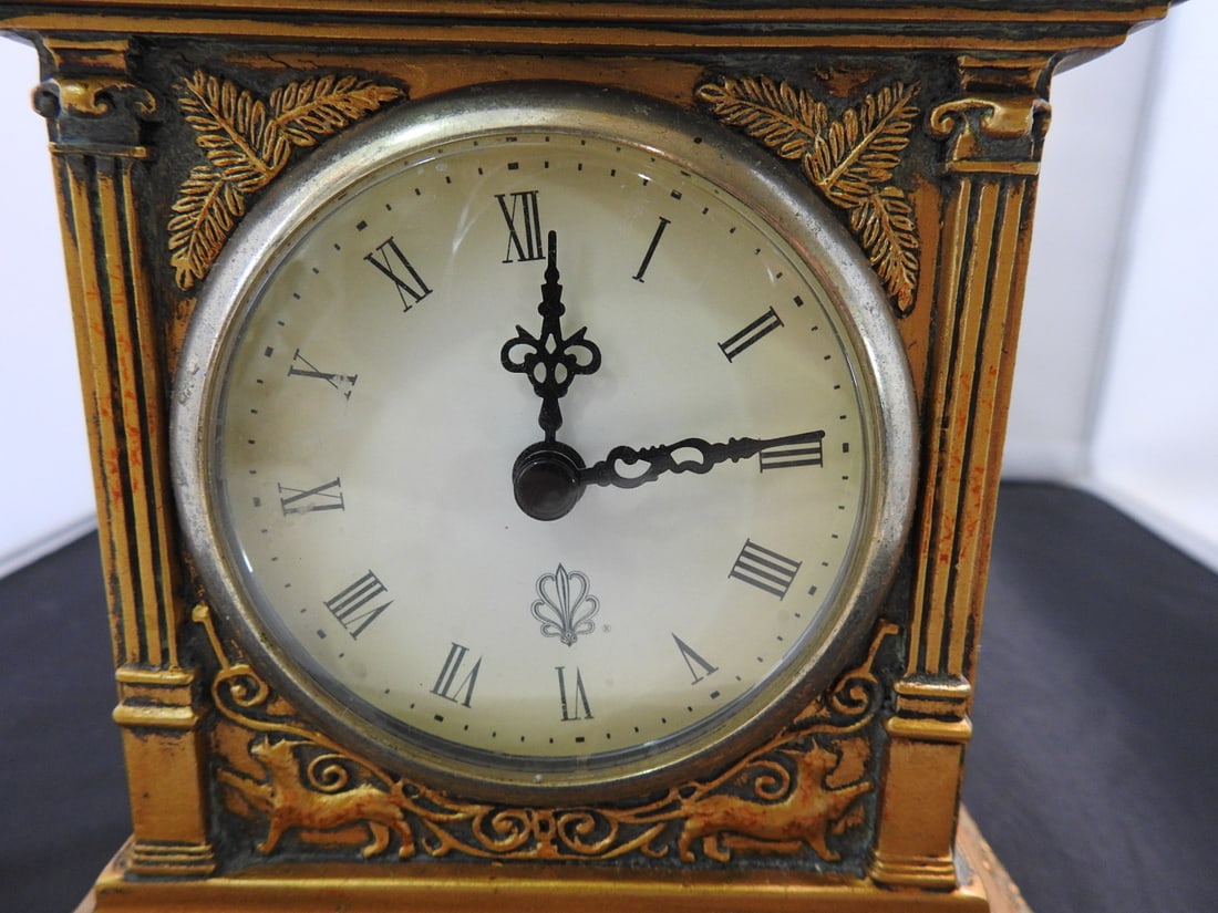 Taranus Reading Lady Mantel Clock - 6