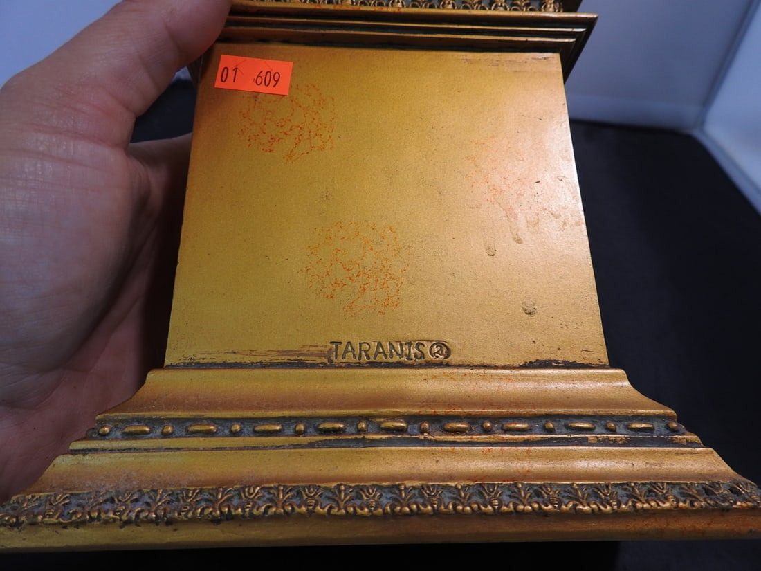 Taranus Reading Lady Mantel Clock - 9