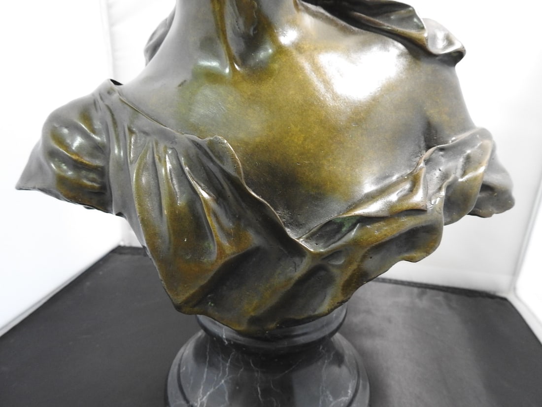 Cinderella Hollow Cast Bronze Bust on Marble Base - 3