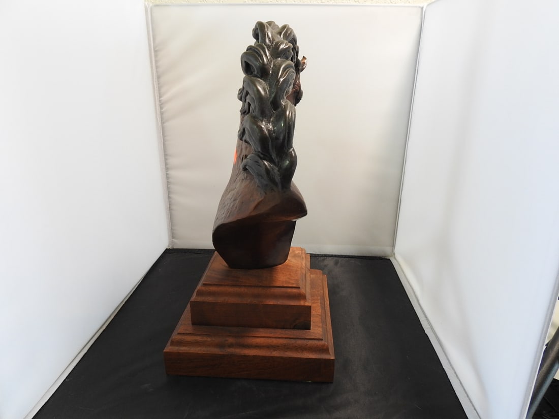 Vicki Keeling All the King's Horses Bronze Sculpture - 4