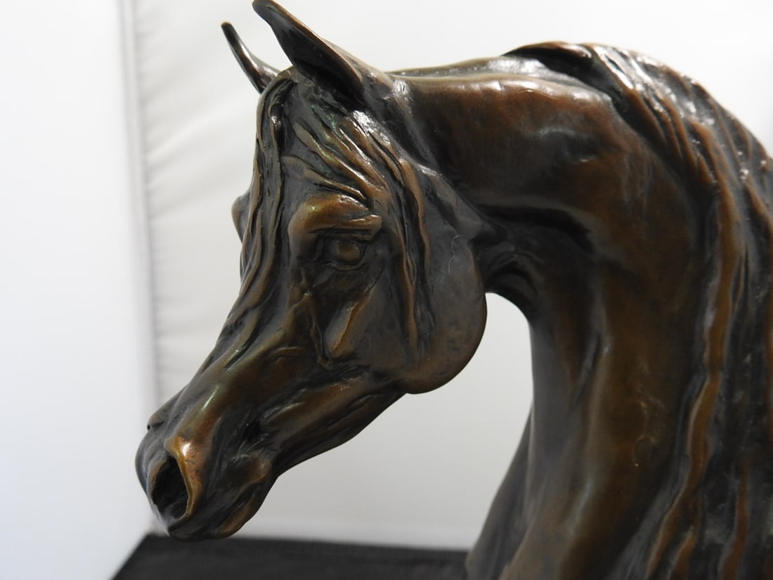 D. Moss 1980 Brass Horse Bust on Wood Base - 5
