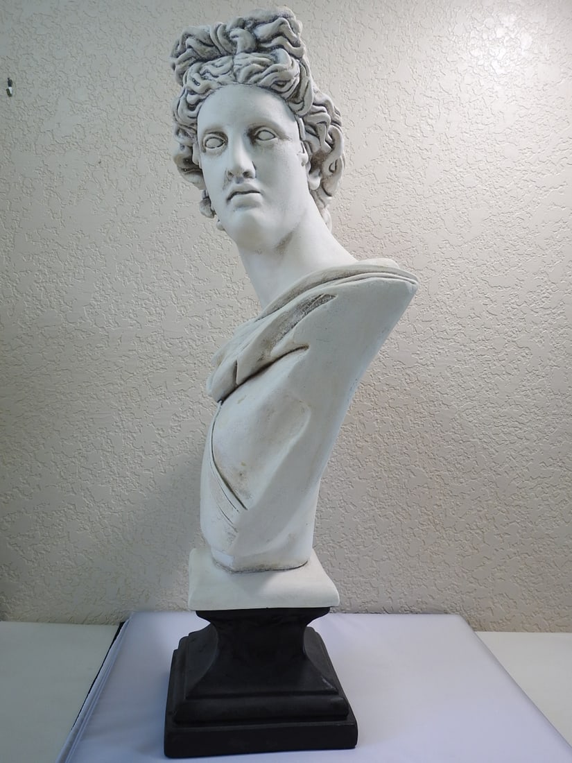 Maska Apollo Belvedere Faux Marble Bust Sculpture - 3