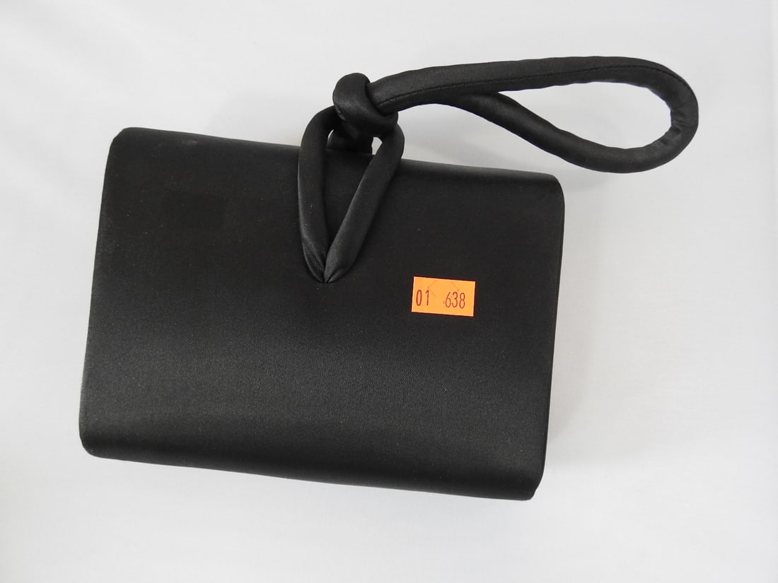 Valerie Stevens Black Satin Clutch Bag - 3