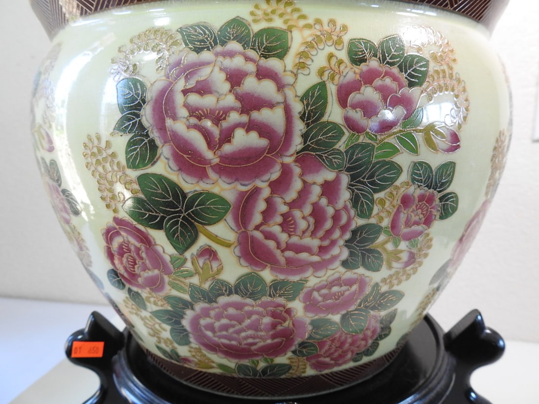 Satsuma Style Porcelain Flower Pot with Wooden Stand - 6