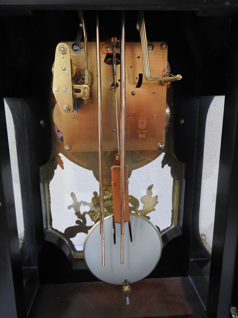 Italian Marquetry and Ormolu Mantel Clock with Hermle Movement - 9