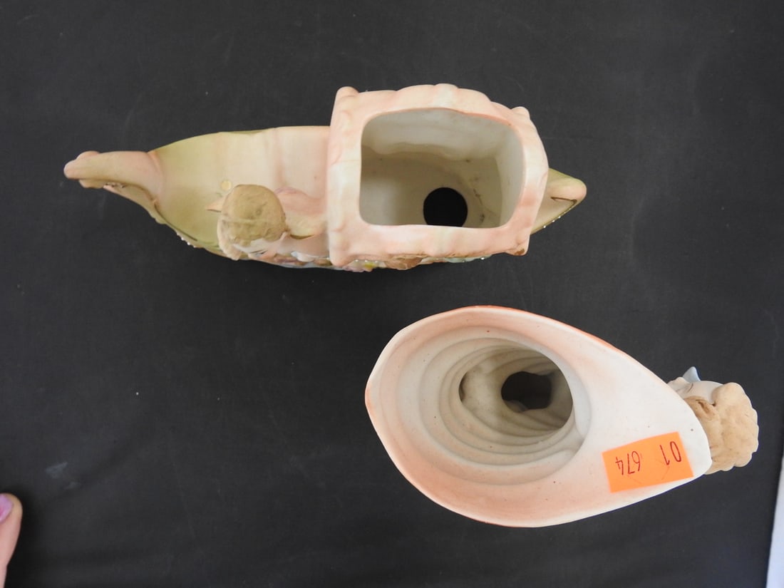Pair of Vintage Hand-Painted Porcelain Figural Vases - 4