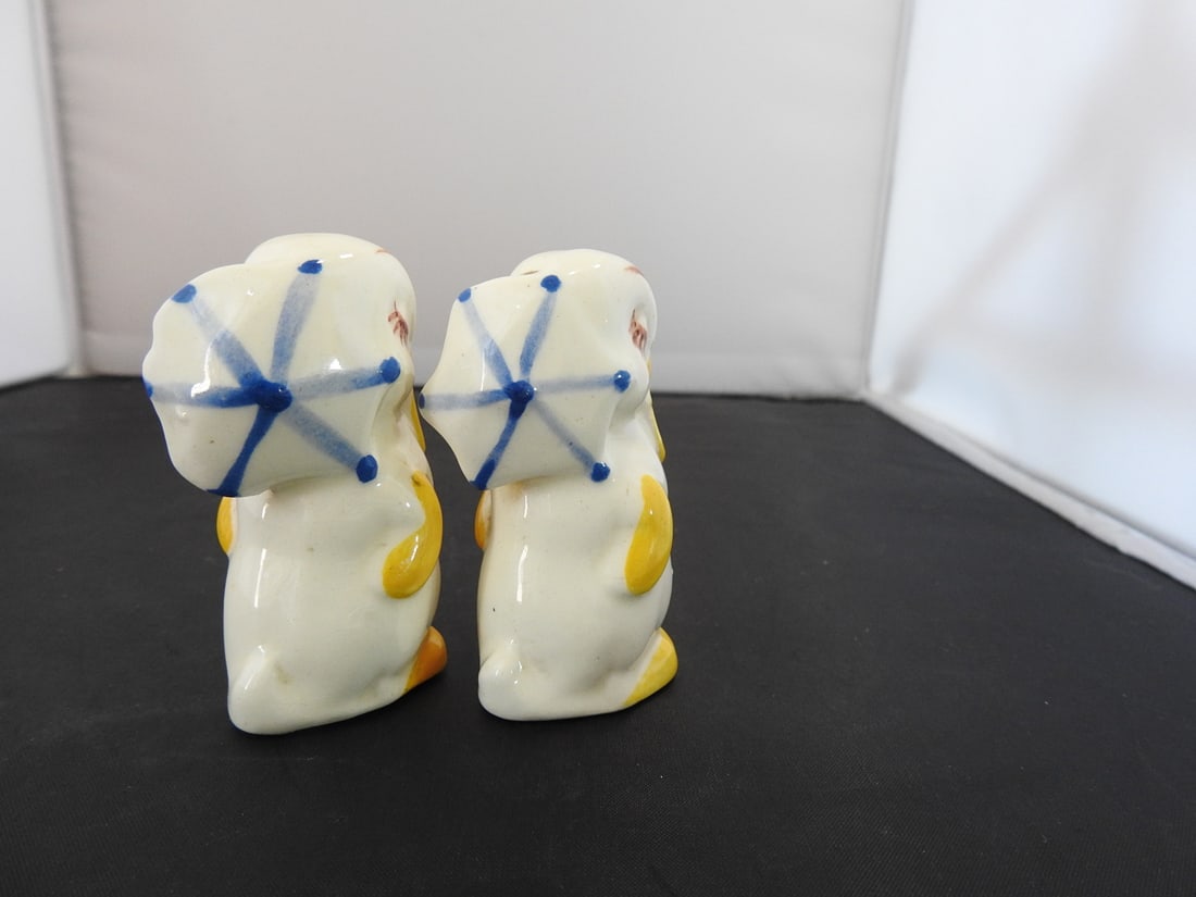 Lot of Vintage Salt & Pepper Shakers - 10