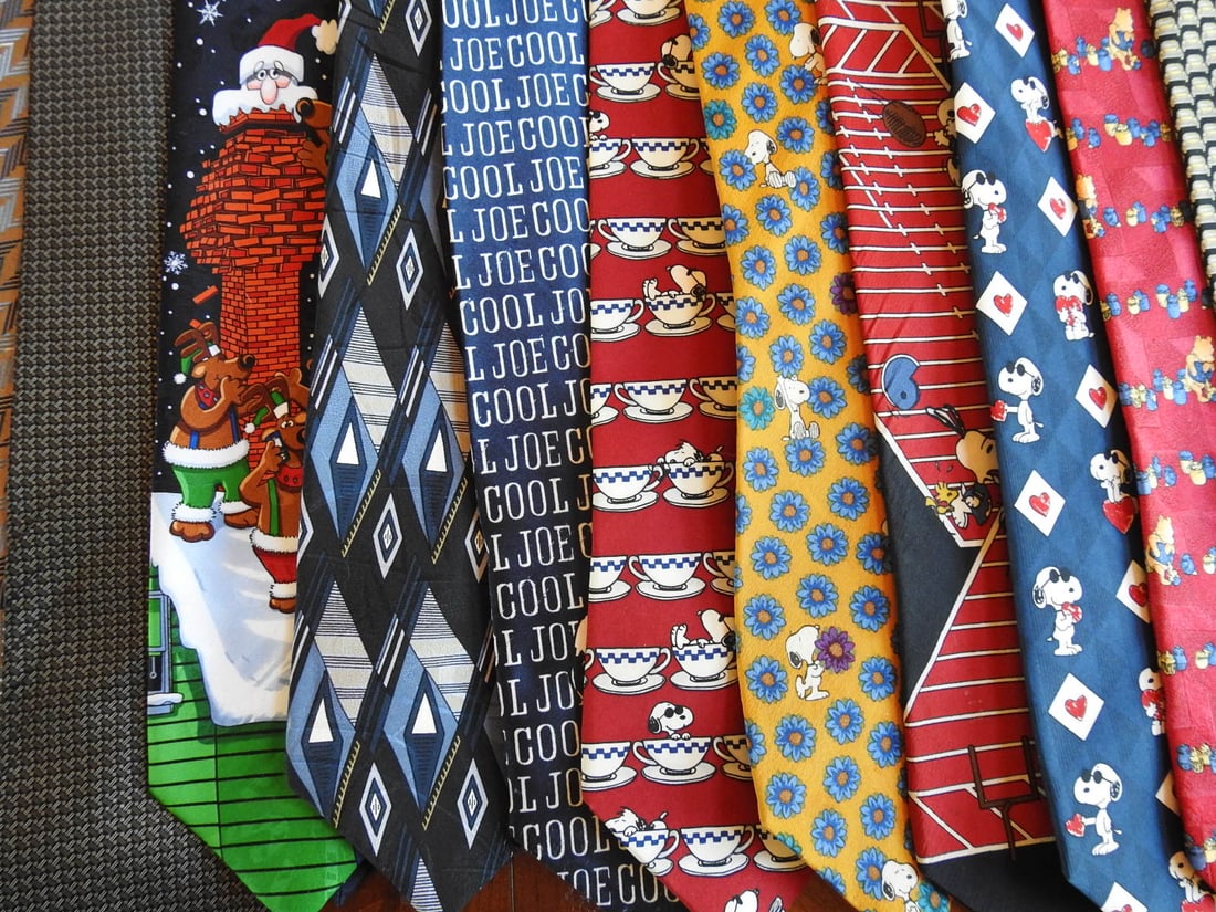 Lot of 39 Designer Silk Ties - 6