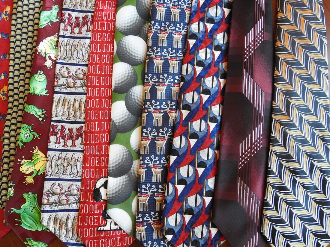 Lot of 39 Designer Silk Ties - 7