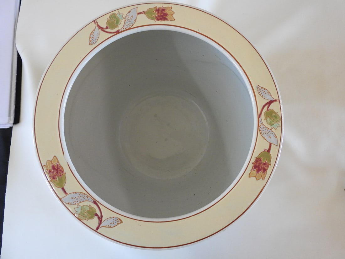 Chinese Chinoiserie Porcelain Fish Bowl Planter - 3