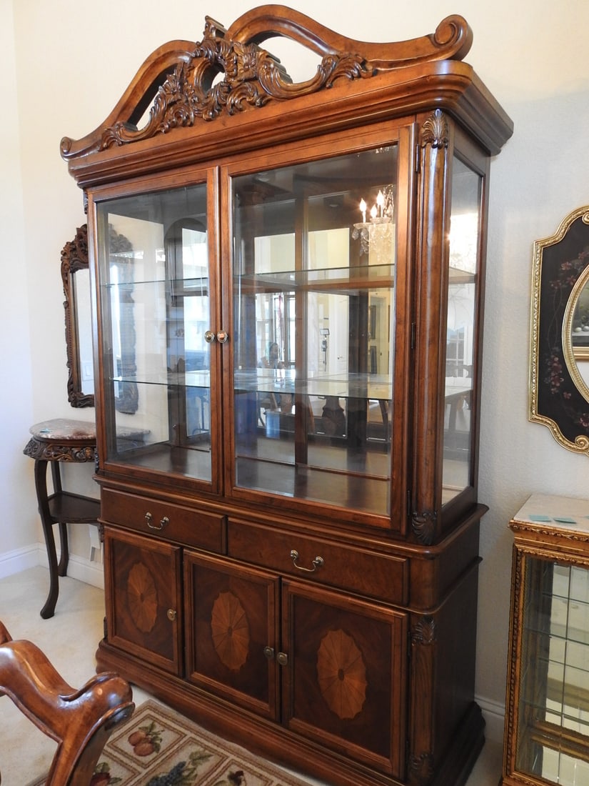 Rococo Style Mahogany China / Curio Cabinet (1 of 13)