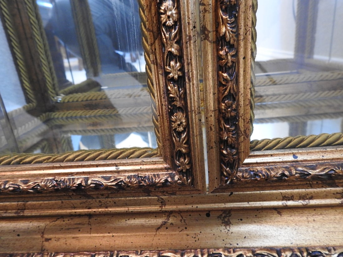Venetian Rococo Revival Display Cabinet - 9