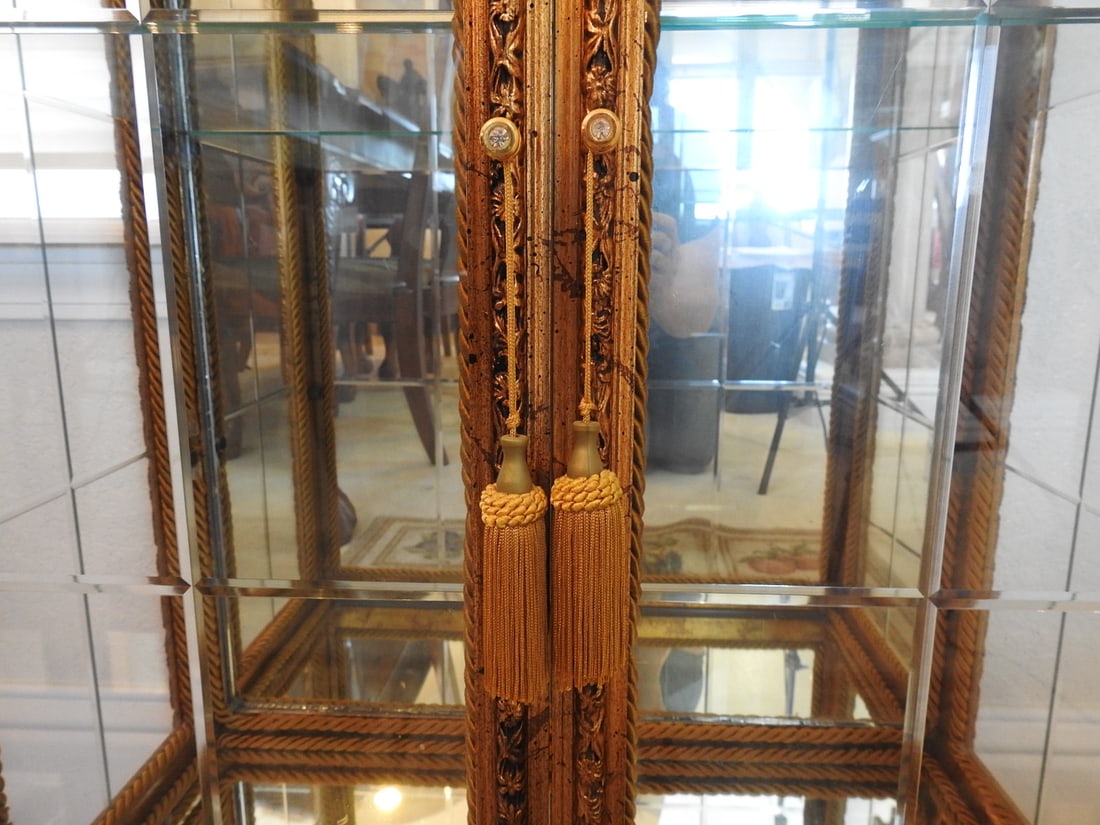 Venetian Rococo Revival Glass Display Cabinet - 3