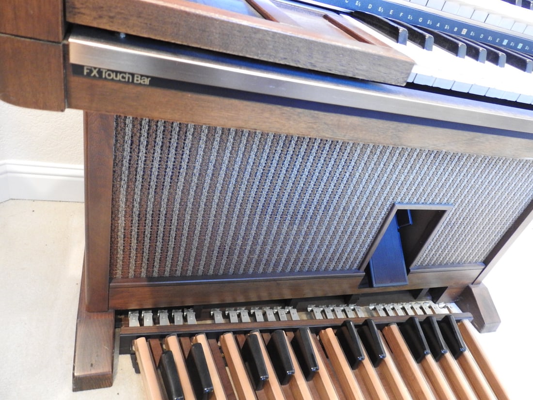 Lowrey GX-325 Vintage Organ with Folding Bench - 5