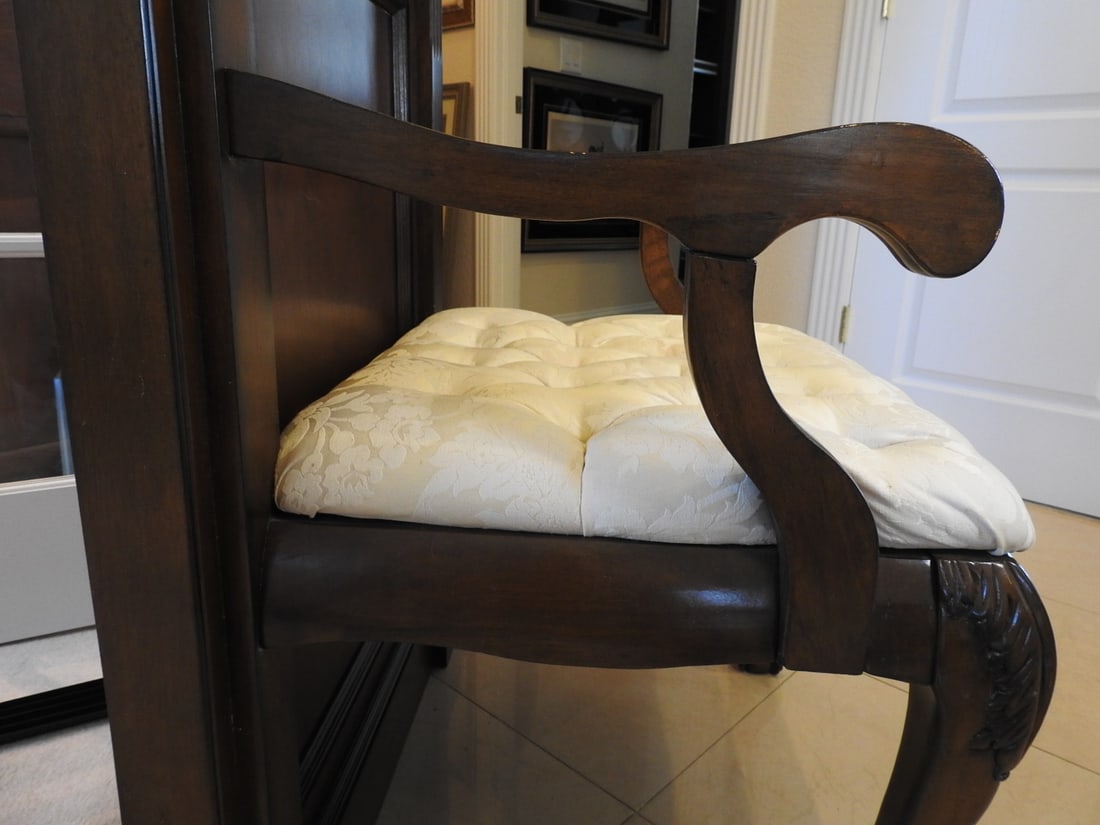 Design Toscano Kenmore Manor Hall Stand with Tufted Seat - 13