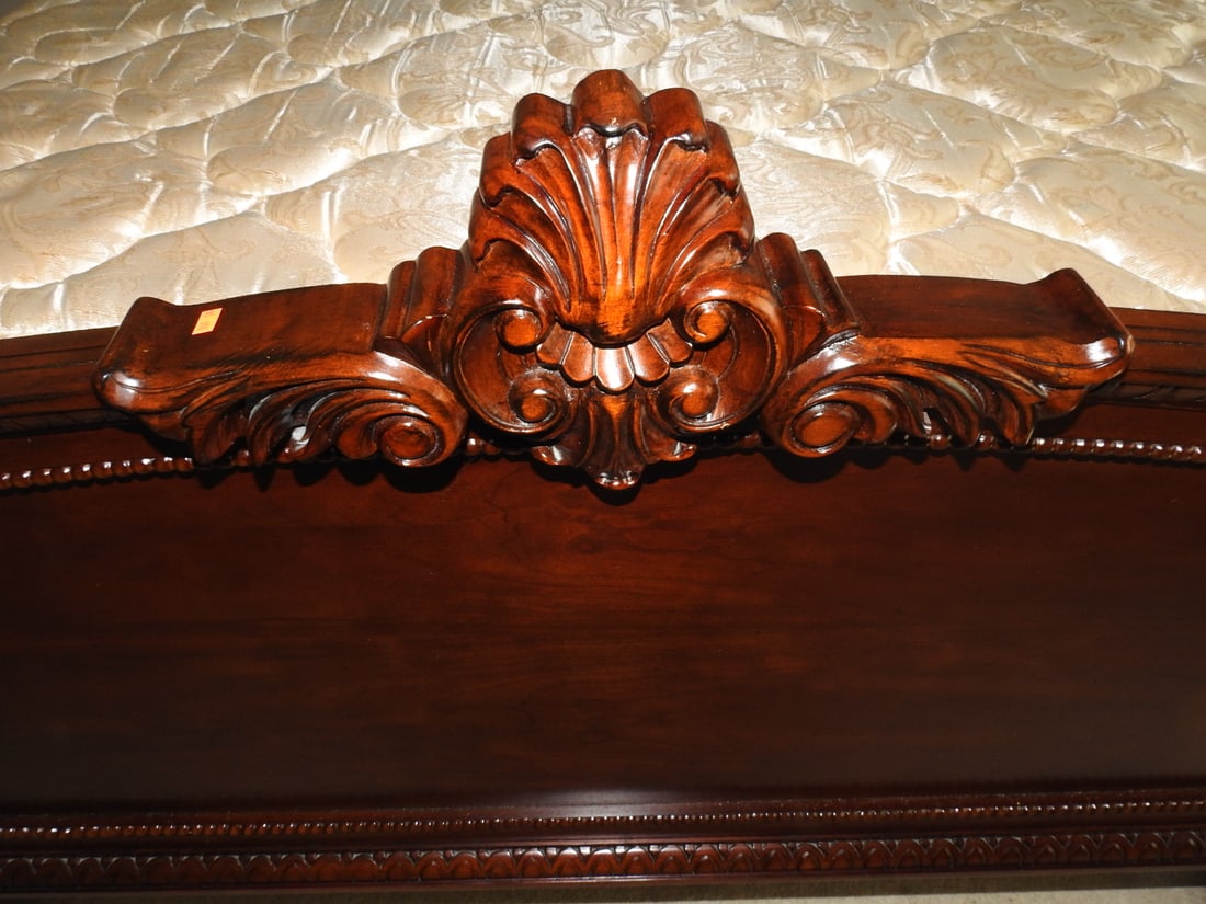 Vintage Rococo Style Carved Mahogany Bedroom Set - 3