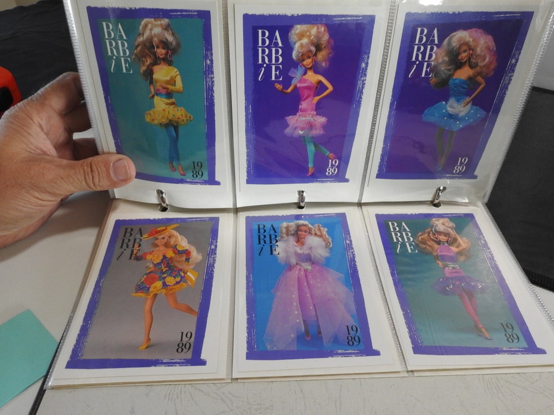 Vintage Barbie Collector Cards Album - 12