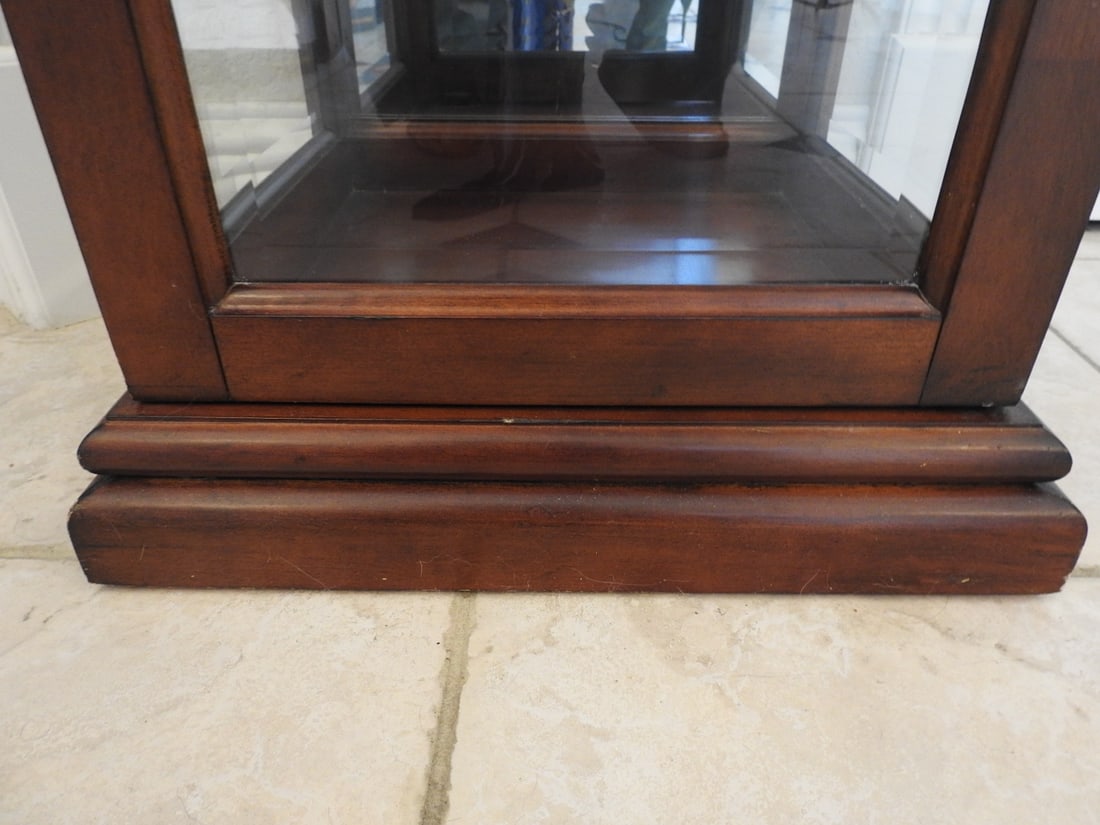 Classical Style Tall Glass Curio Cabinet - 9