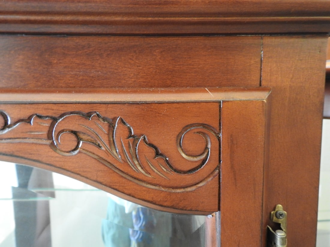 Classical Style Glass Curio Cabinet - 10