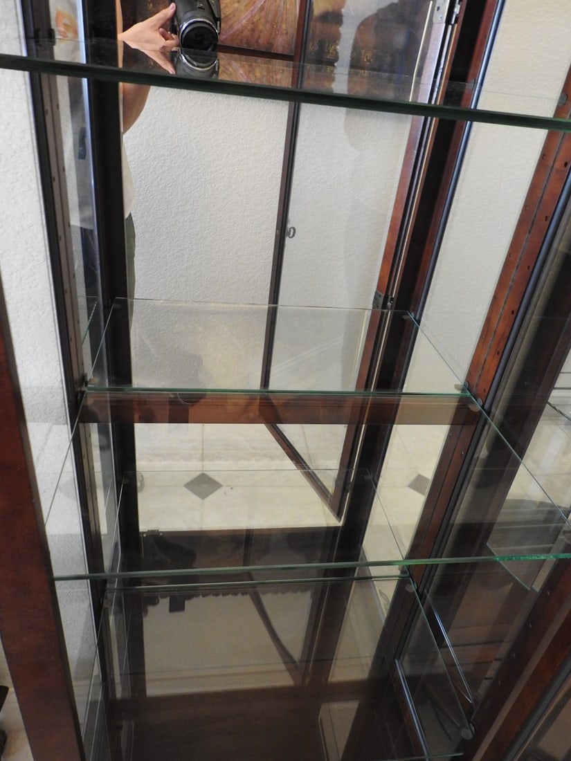 Classical Style Glass Curio Cabinet - 7