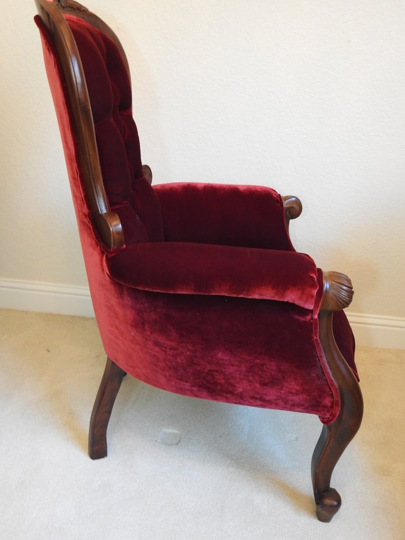 Vintage Victorian Style Red Velvet Parlor Chair - 8