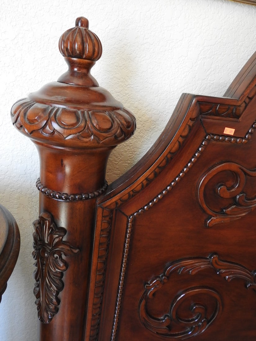 Vintage Rococo Style Carved Mahogany Sleigh Bed - 3