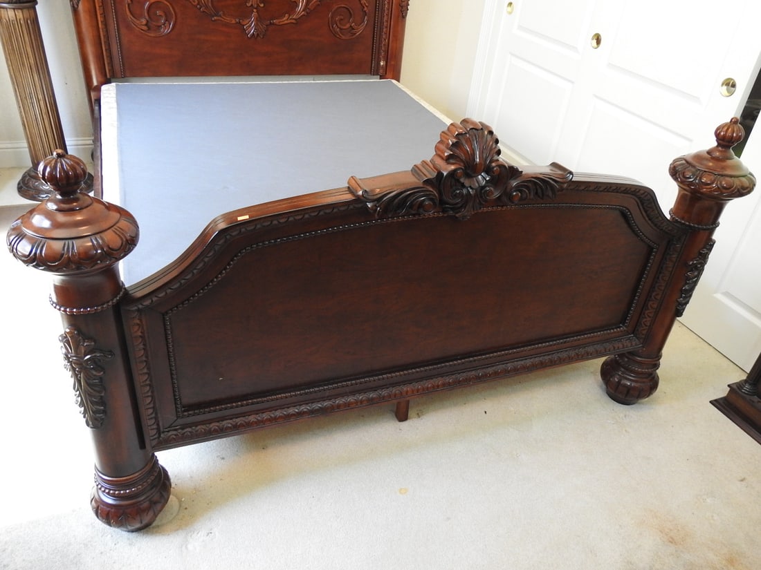 Vintage Rococo Style Carved Mahogany Sleigh Bed - 6