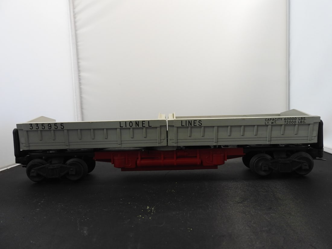 Lionel No. 3359-55 Operating Twin-Hopper Dump Car - 2