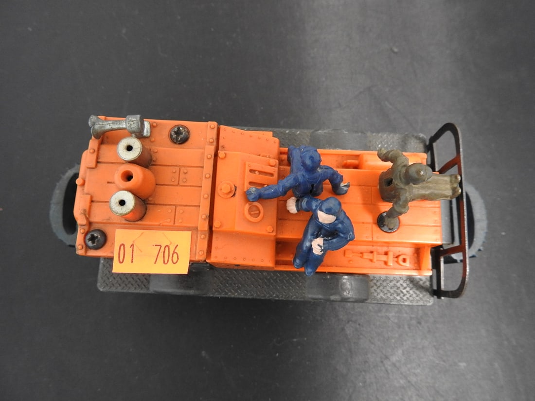 Lionel No. 50 Motorized Gang Car - 2