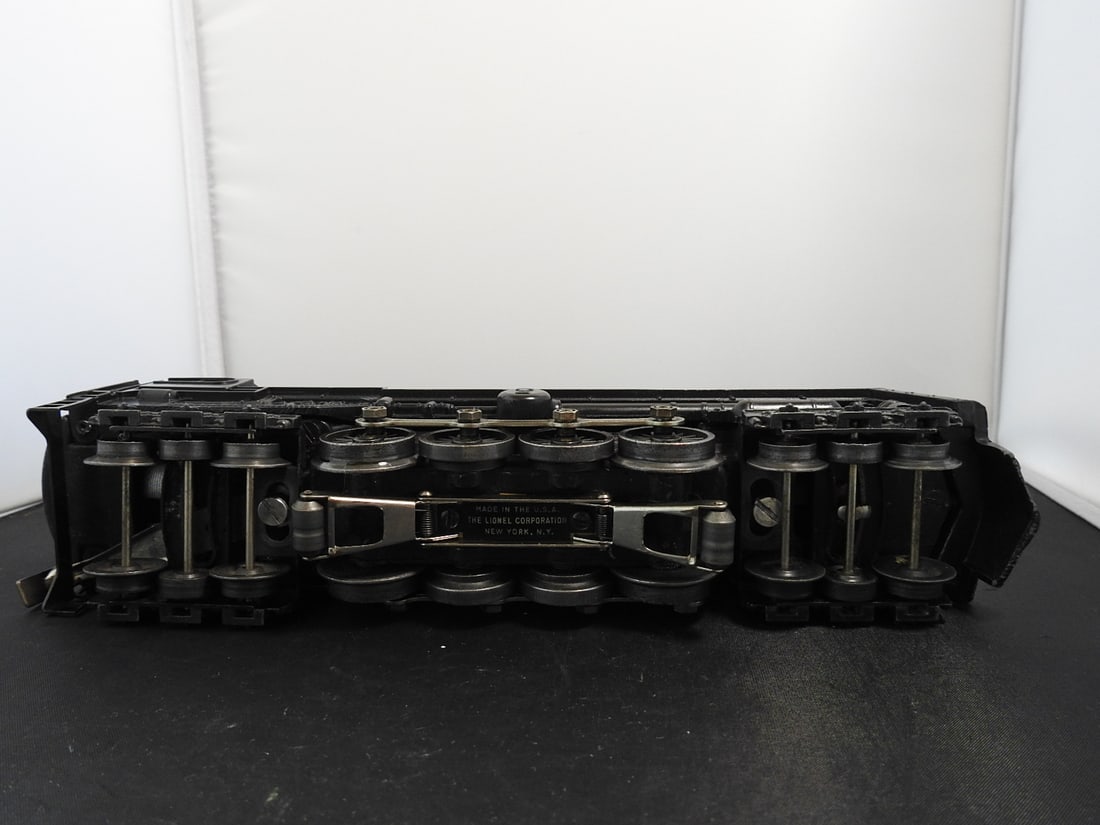 Lionel Pennsylvania S-2 Turbine-Style Steam Locomotive - 5