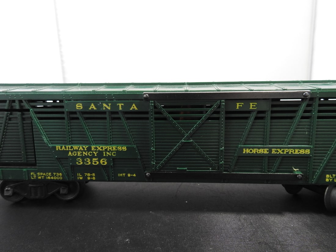 Lionel No. 3356 Santa Fe Operating Horse Express Car - 4