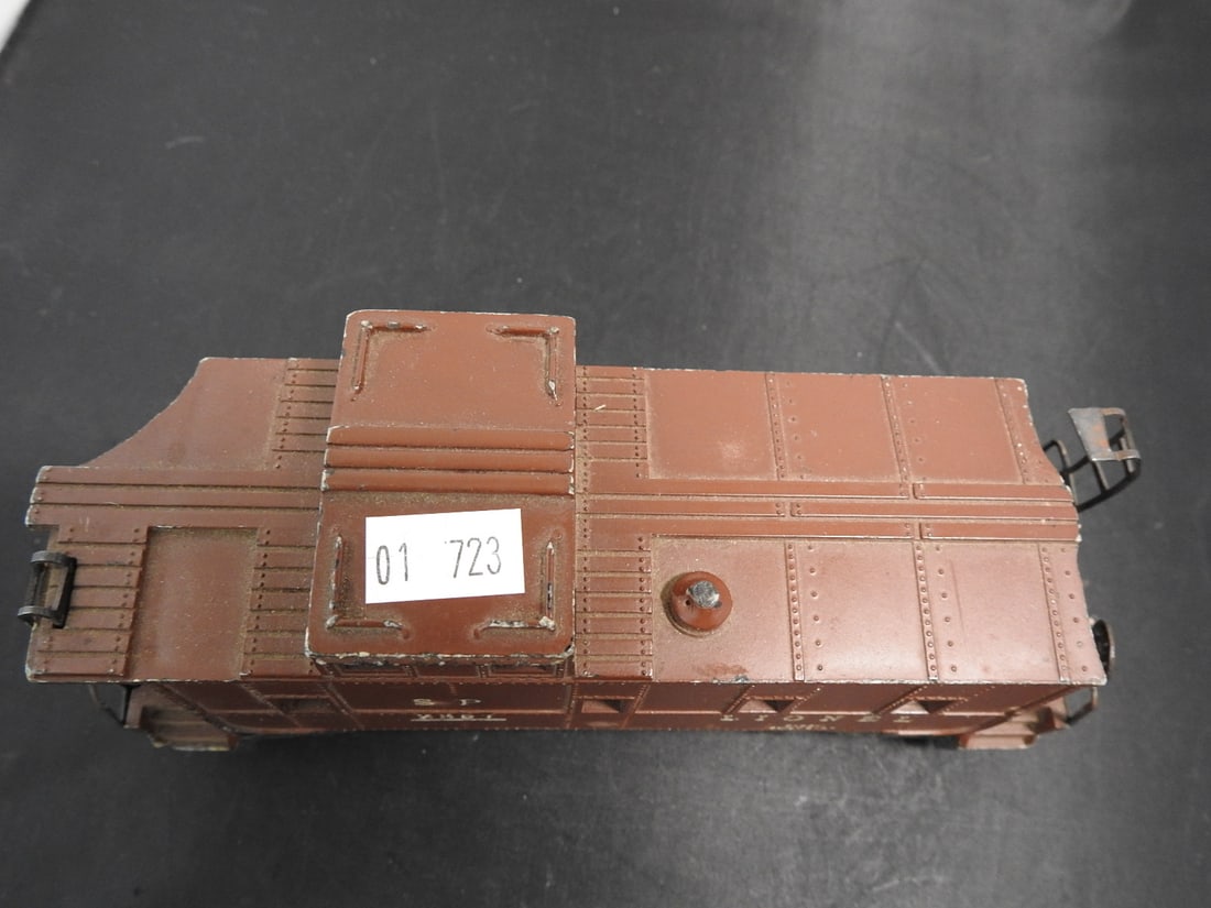 Lionel No. 2357 Southern Pacific Caboose - 2