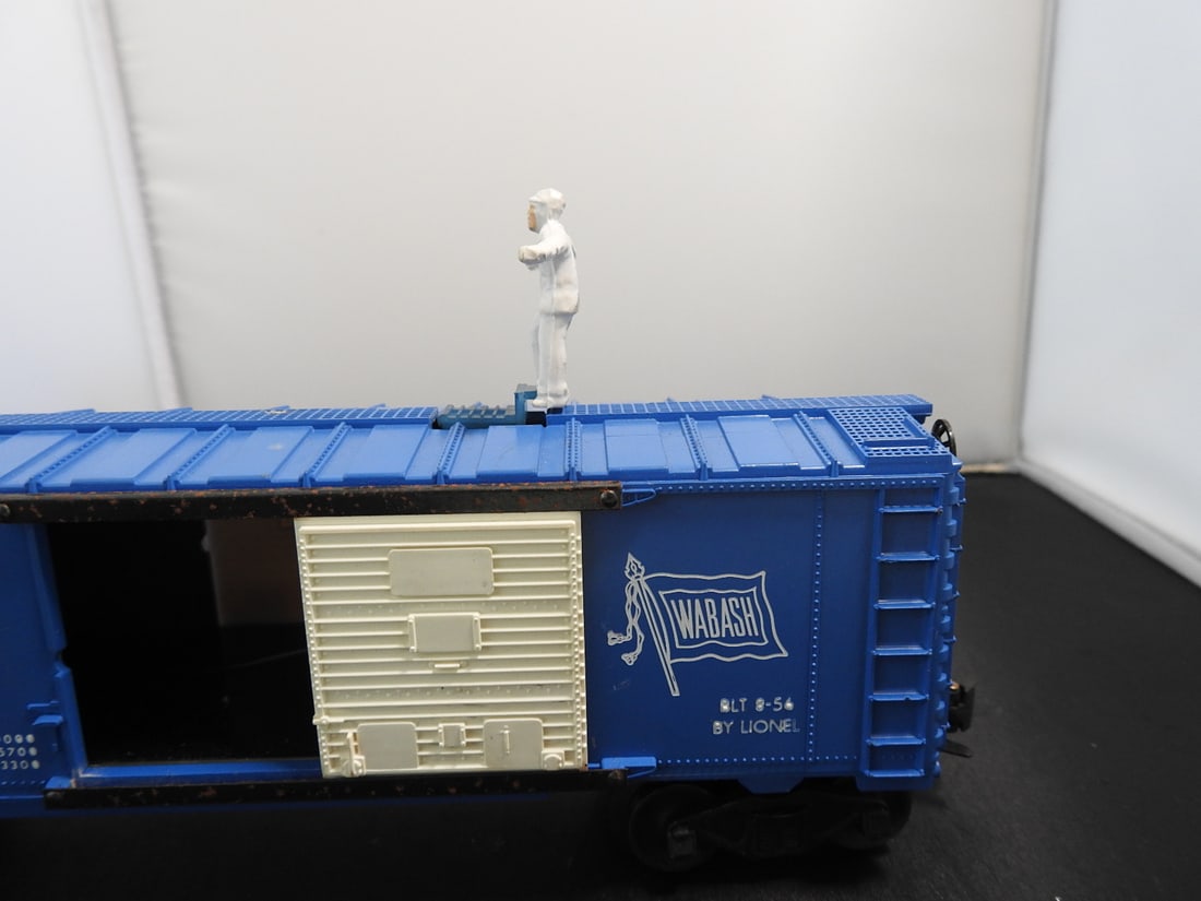 Lionel No. 3424 Wabash Operating Brakeman Boxcar - 3