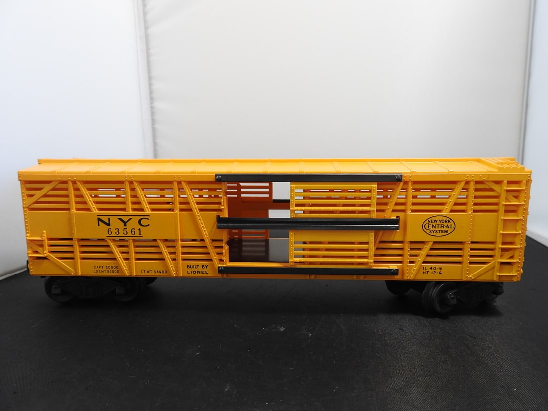 Lionel New York Central 63561 Stock Car - 3