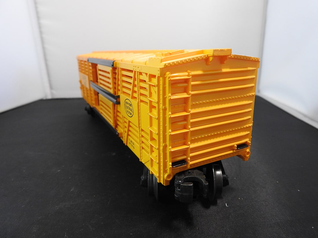 Lionel New York Central 63561 Stock Car - 5