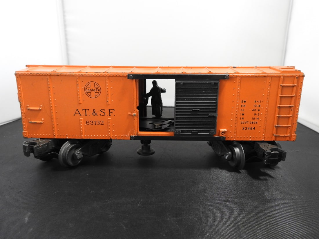 Lionel X3464 AT&SF Operating Boxcar - 2