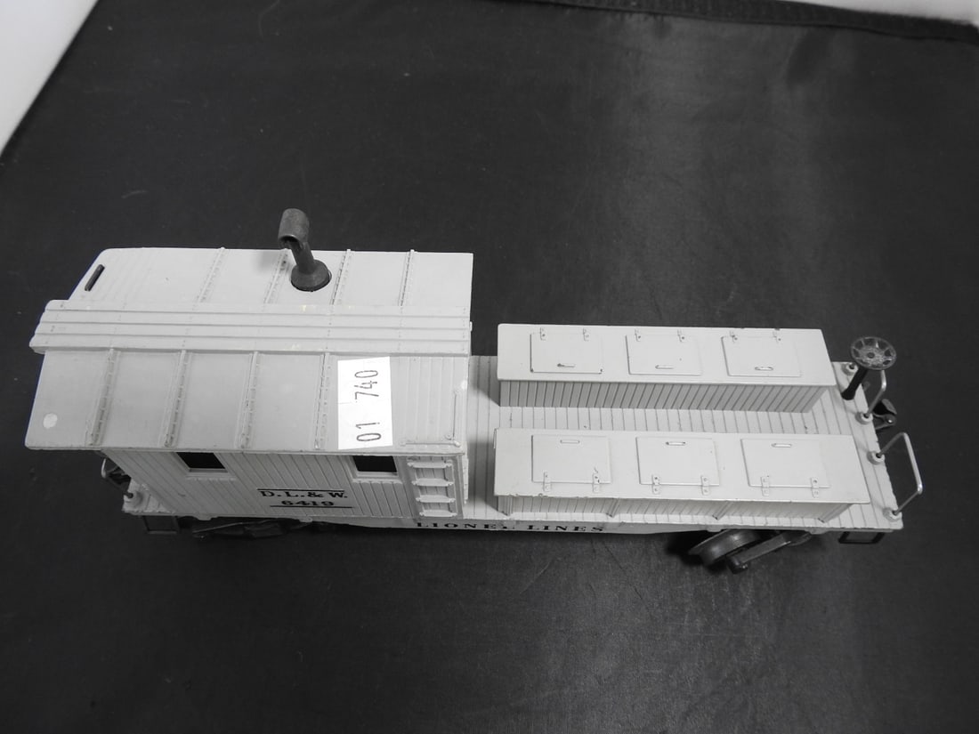 Lionel Lines D.L.&W. No. 6419 Work Caboose - 3