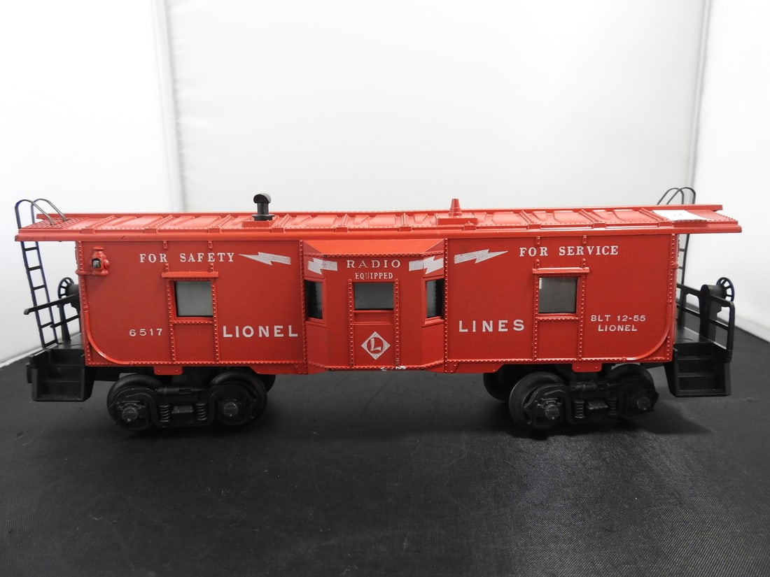 Lionel No. 6517 Bay Window Caboose - 2