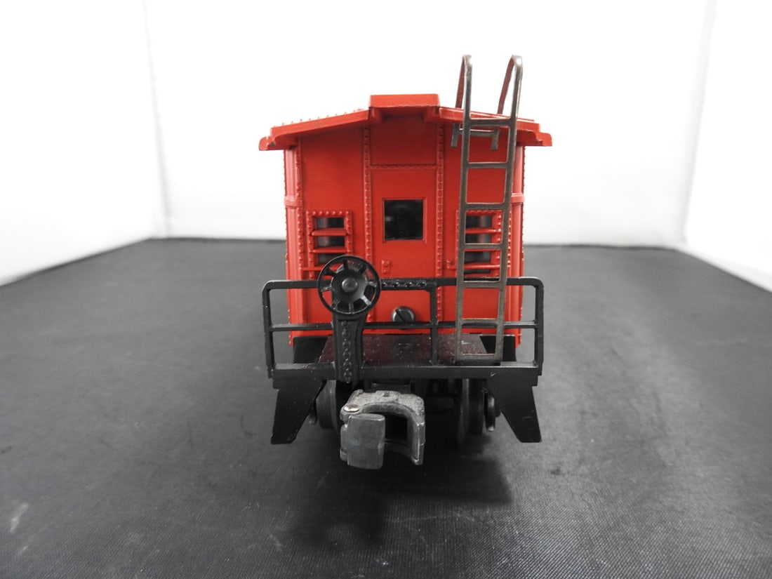 Lionel No. 6517 Bay Window Caboose - 3