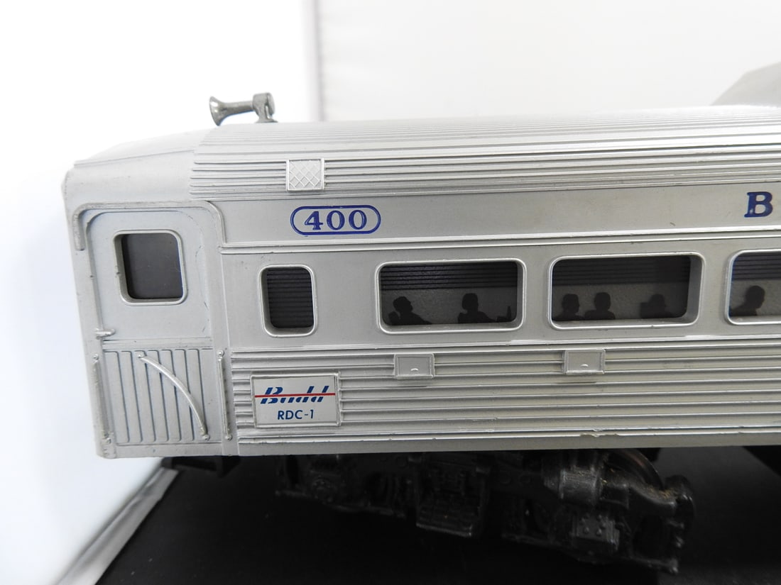 Lionel No. 400 Baltimore & Ohio RDC Passenger Car - 4