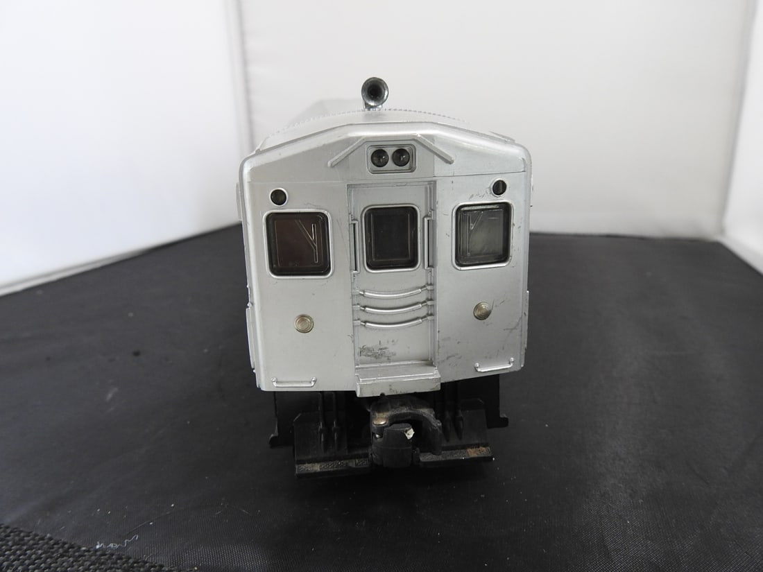 Lionel No. 400 Baltimore & Ohio RDC Passenger Car - 8