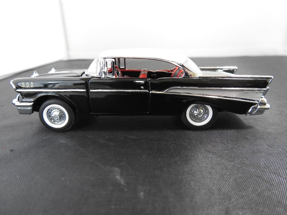 Lot of Three Die-Cast Classic Cars - 10