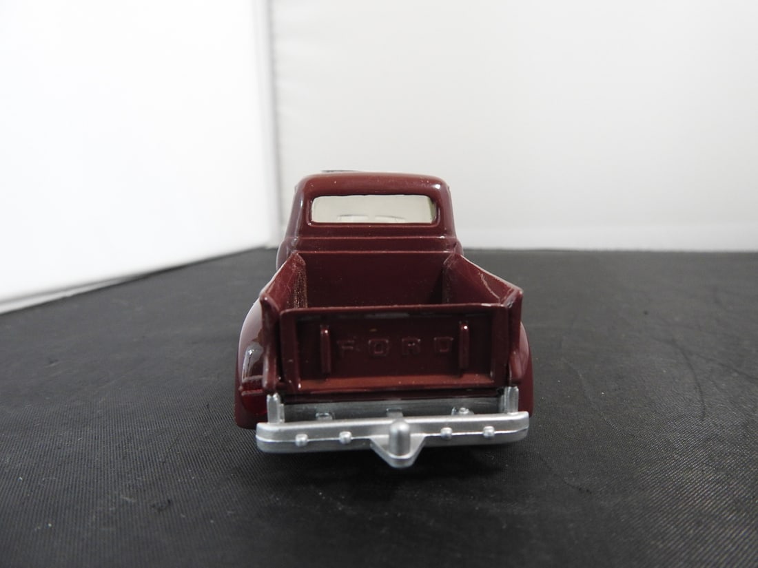 Ertl Die-Cast Advertising Vehicle Lot of 3 - 13