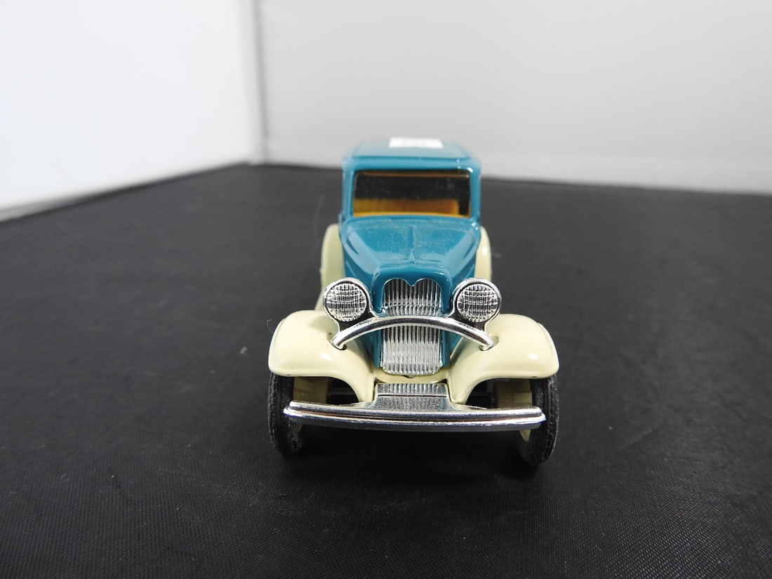 Ertl Die-Cast Advertising Vehicle Lot of 3 - 9